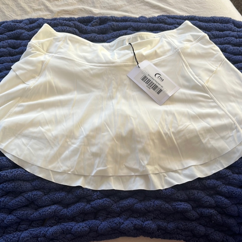 Brand new Zyia active skirt